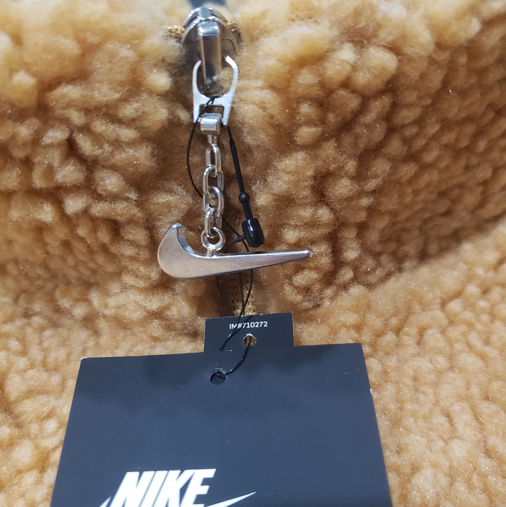 Nike Swoosh Sherpa Jacket - Picture 5 of 6